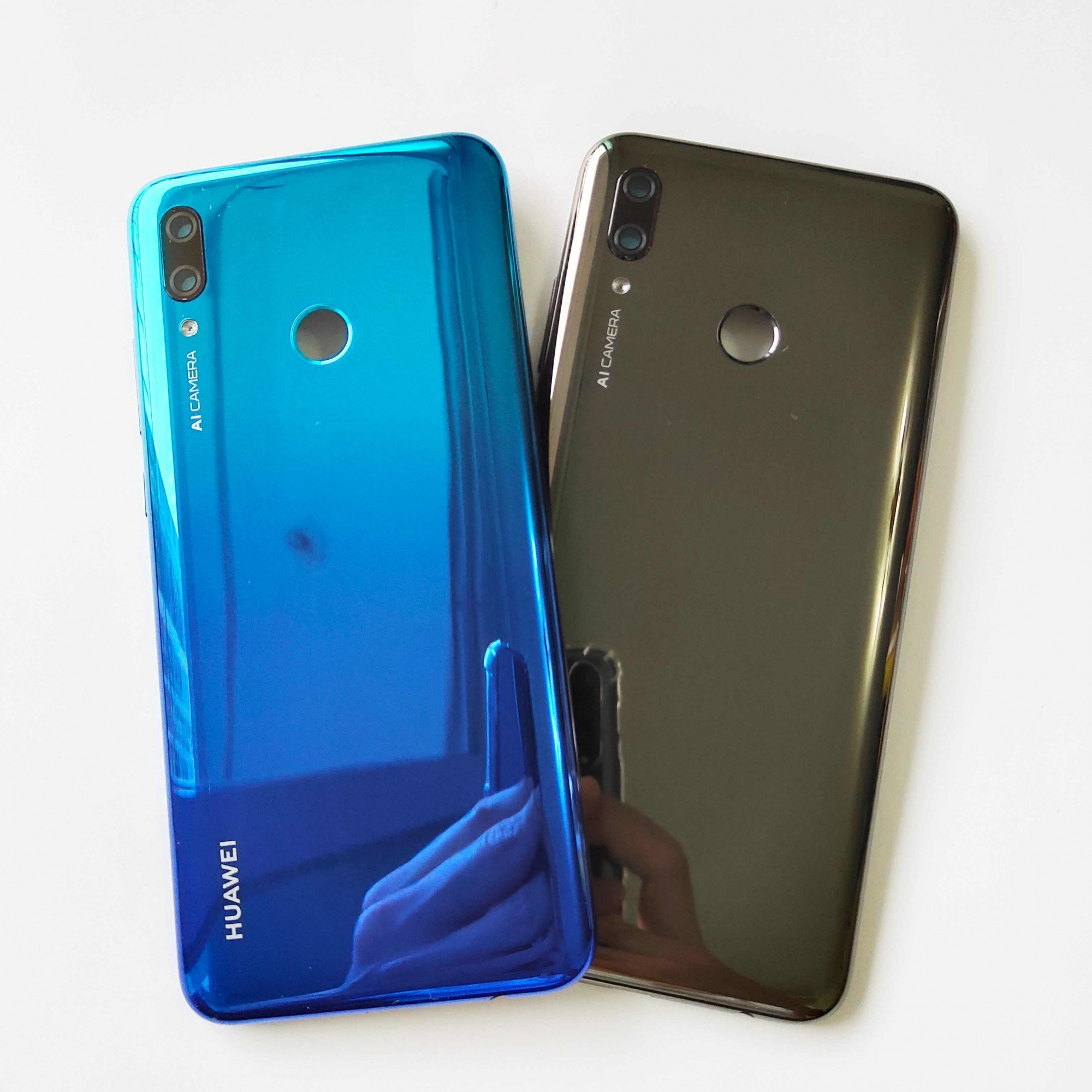 Задняя крышка для Huawei P Smart 2019 (POT-LX1), чёрная - фото